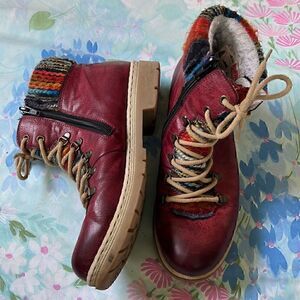 Rieker Felicitas Hiking Lace Up Boots Vintage (?)